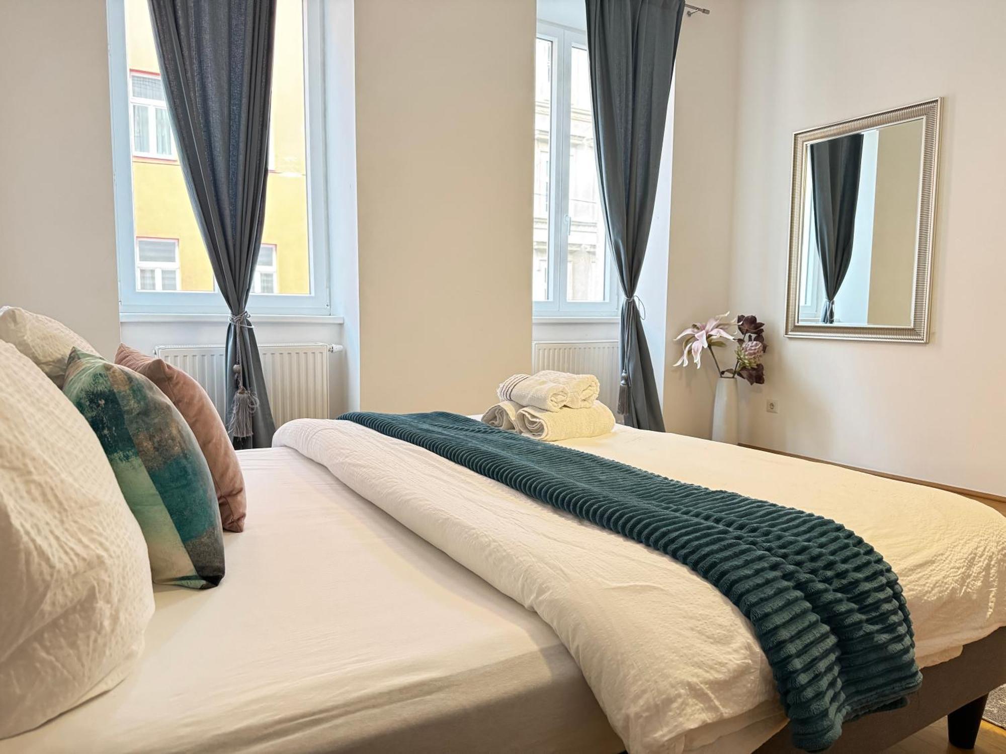 Charming Flat & Balcony Near Central Station L Bg5 Вена Экстерьер фото