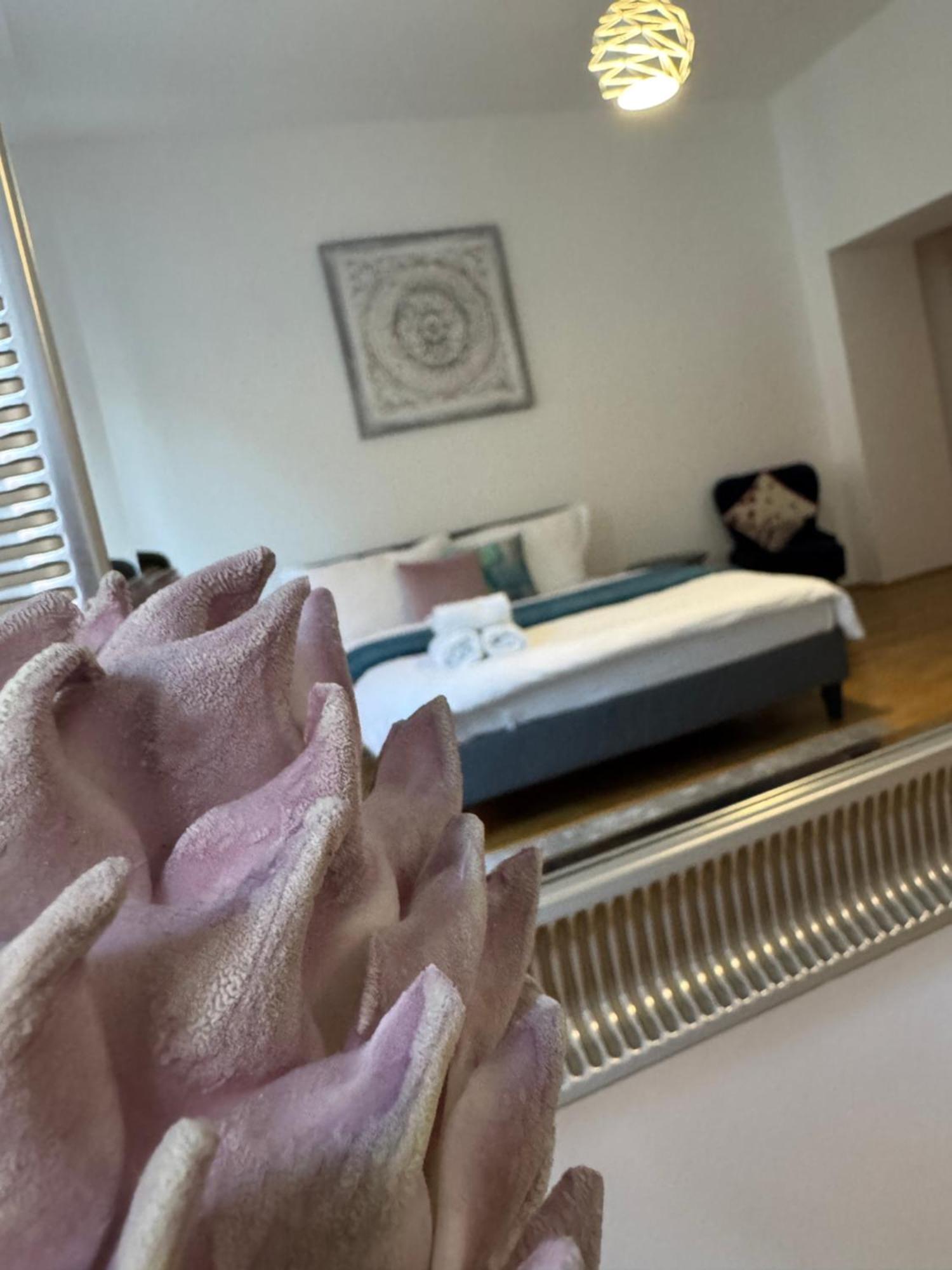Charming Flat & Balcony Near Central Station L Bg5 Вена Экстерьер фото